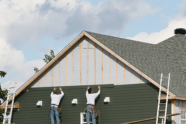 Professional Vinyl Siding technician working in Trinity, NC